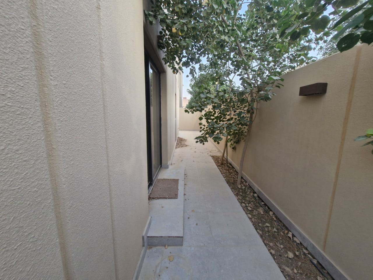 🏰 **Modern Luxury Villa | Sidra District – Roshn**   ✨ *Contemporary Design Blending Elegance, Functionality & Sustainability*  